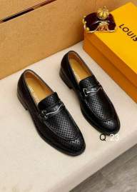 Picture of Louis Vuitton Shoes _SKULVsz38-45HY011813159